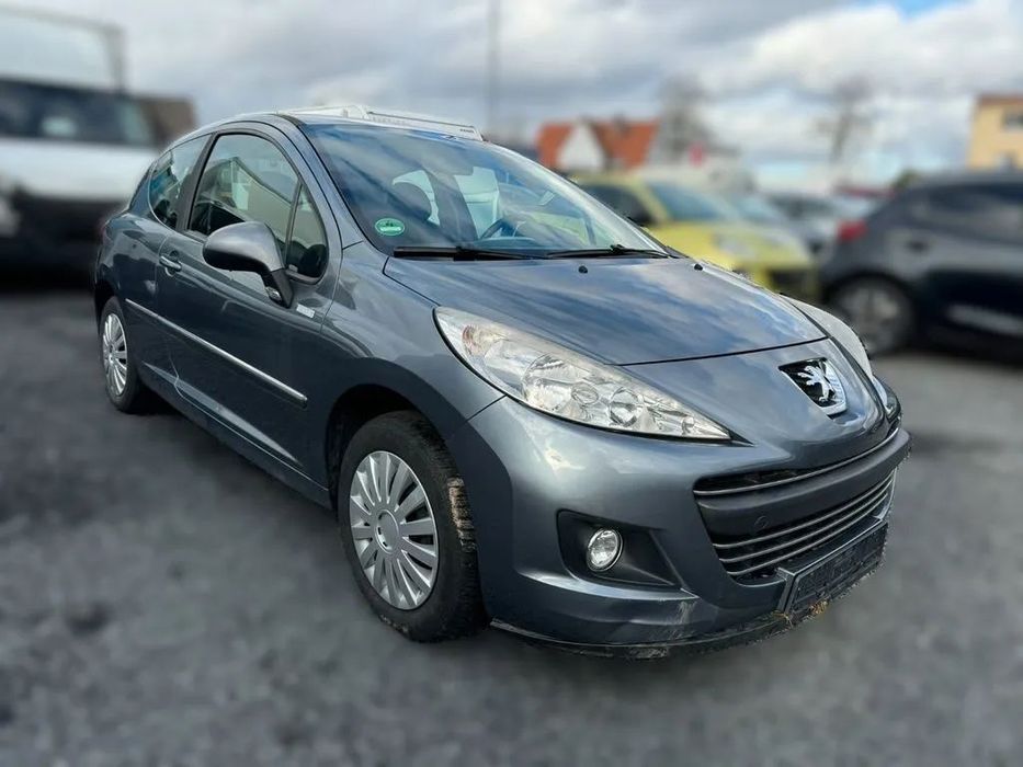 Dezmembrari / Dezmembrez PEUGEOT 207