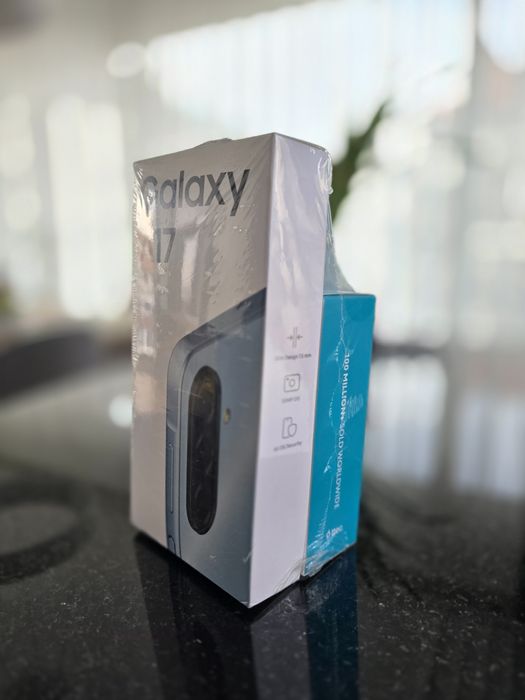 Samsung Galaxy A17 (SM-A175F/DSB) + ttec безжични слушалки