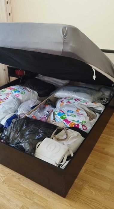 Продавам спалня 200/160 см