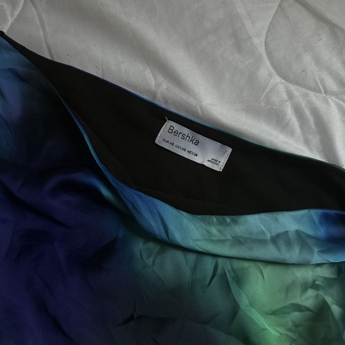 Блуза с един ръкав на bershka