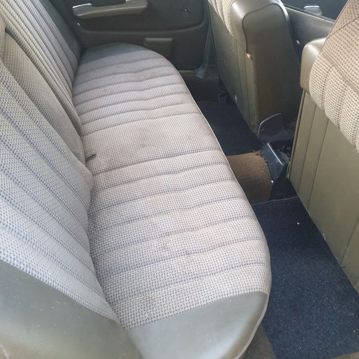 Vand sau dezmembrez  Mercedes Cobra