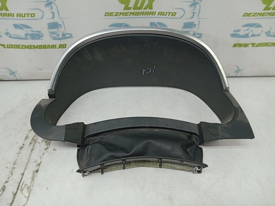 Ornament 682401CA0A Infiniti FX-Series 2  [din 2008 pana  2012] Cross