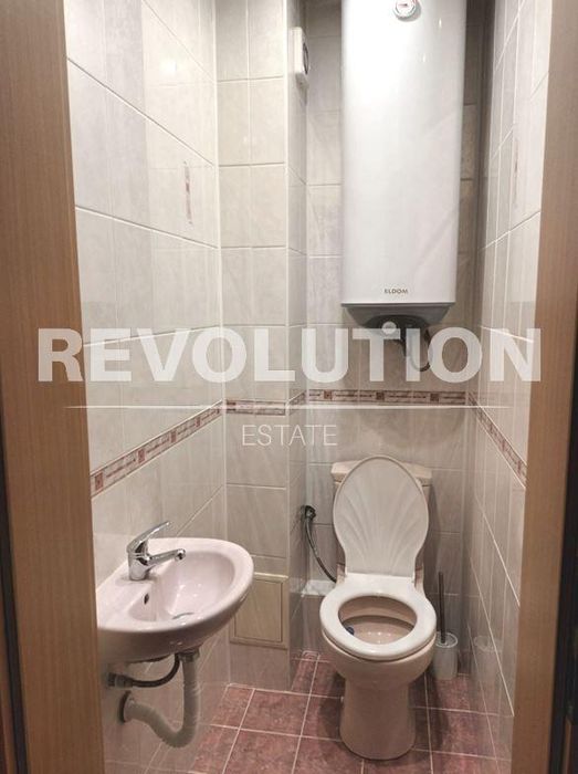 Дава се под наем Двустаен апартамент в Варна, Левски - 68 кв.м за 450 € - Снимка #6