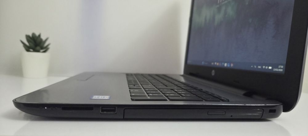 Топ HP 250 G5 i7 / 16GB RAM / 256GB SSD / Full HD