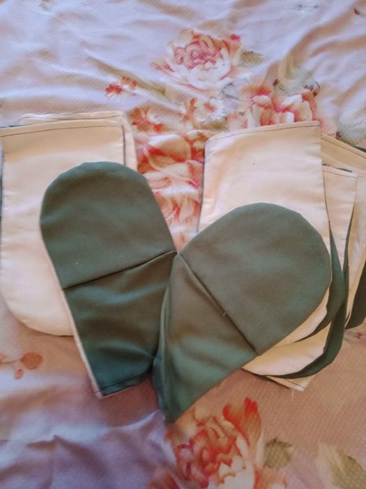 Руковицы новые .