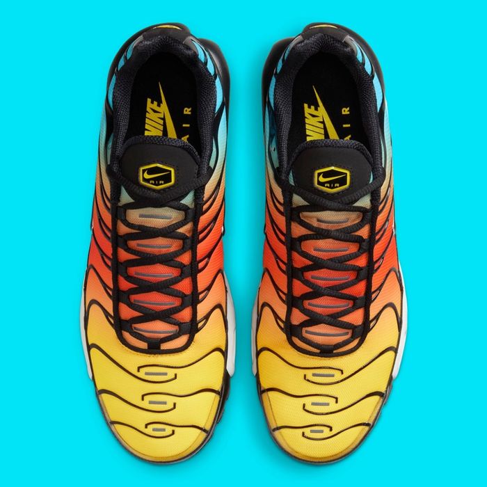 Маратонки Nike Air Max Plus