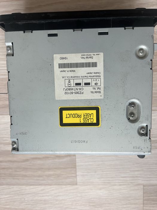 Продам магнитолу Toyota