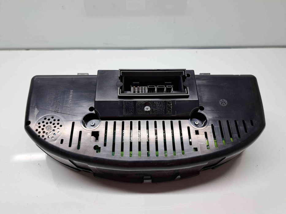 Ceas bord Volkswagen Passat B6 (3C2) [Fabr 2005-2010] 3C0920971E