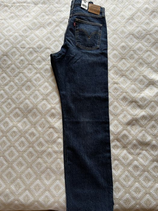 Продам джинсы Levi’s