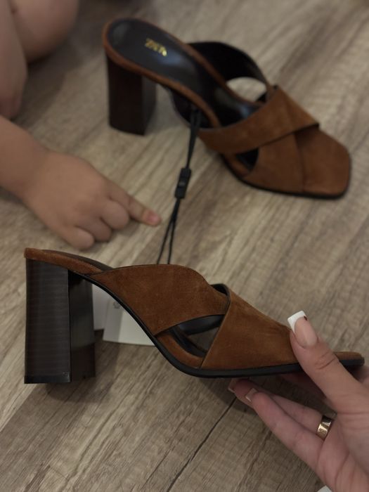 Кожени сандали на ток ZARA 37 размер