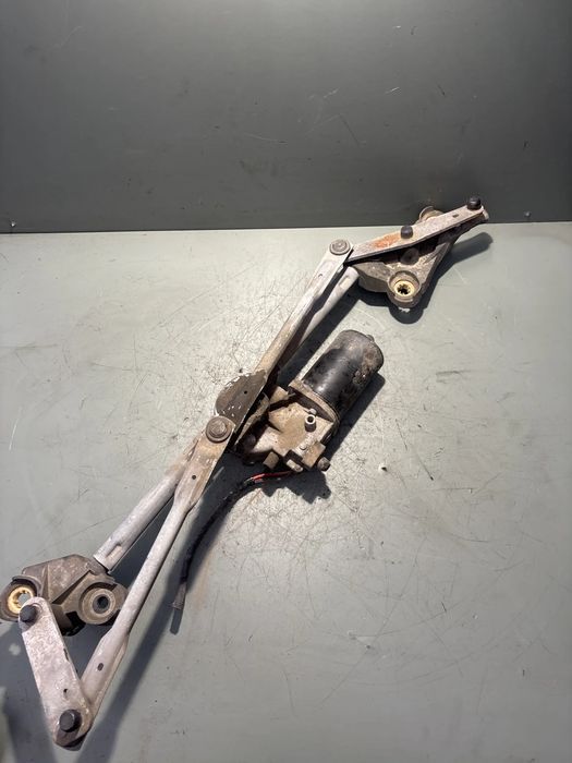 Ansamblu stergatoare parbriz volan pe stanga 24002763 Chrysler Voyager