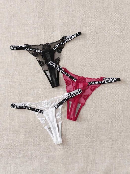 Секси дантелени прашки с рози 3 броя комплект бельо