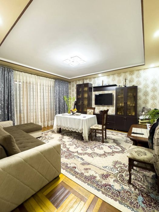 2/2/9 Максим Горький 62м2 Рядом с метро Ипотека можно!