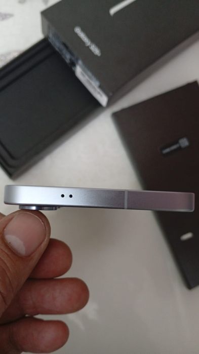 Срочно Samsung S25+ plus 256gb