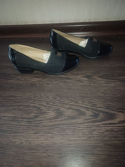 Продам туфли 36 размер