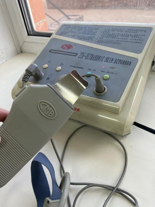 Аппарат УЗ 226 для чистки лица