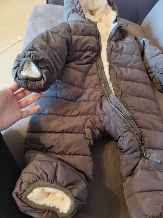 Бебешки зимни гащеризони Mothercare, H&M