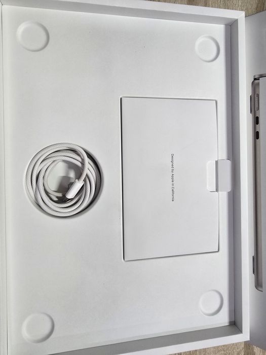 Продам MacBook air
