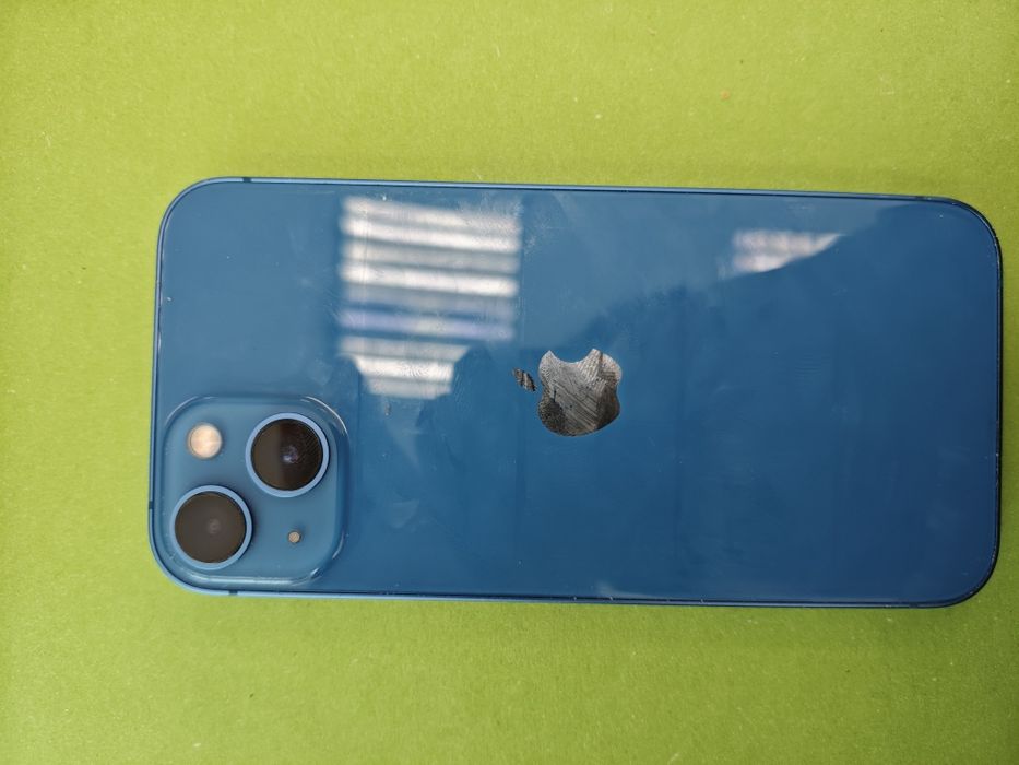 iPhone 13 состояние ближе к идеалу