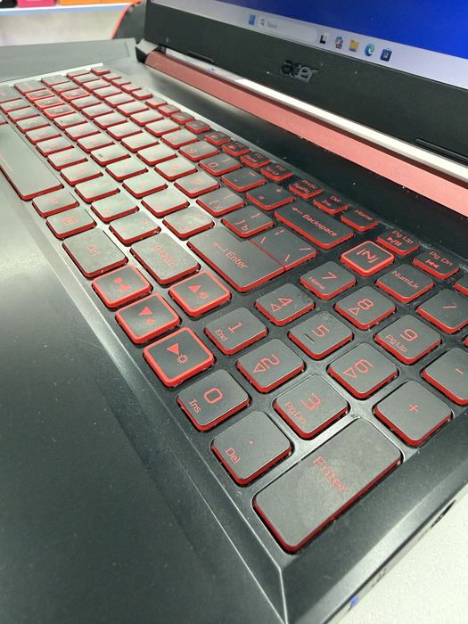 Ноутбук Acer Nitro игровой б/у