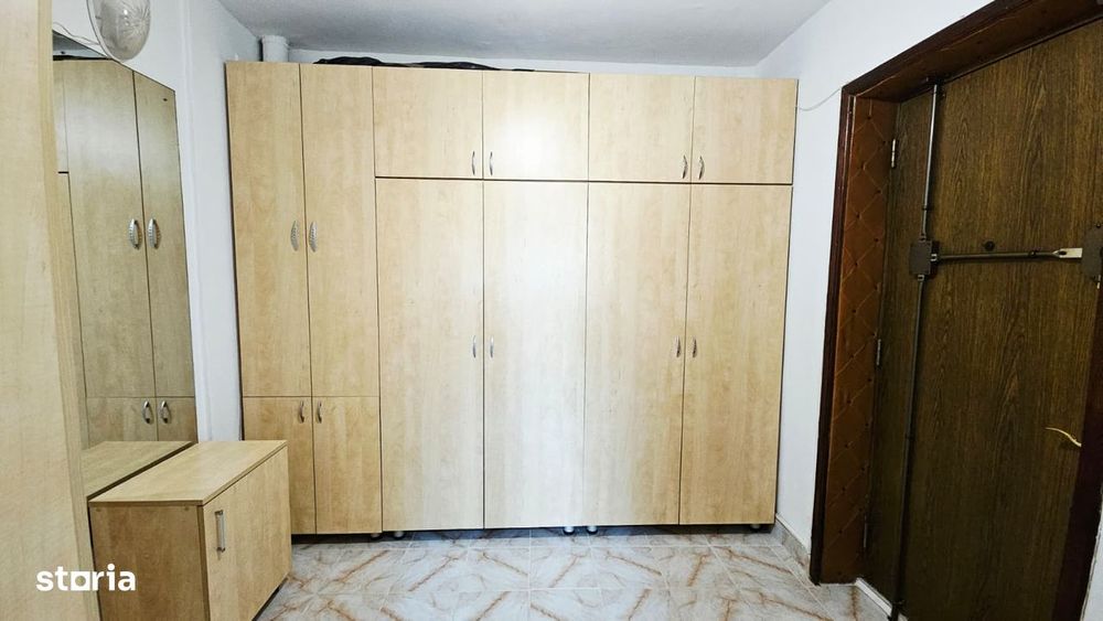 Gorjului, apartament 2 camere decomandat