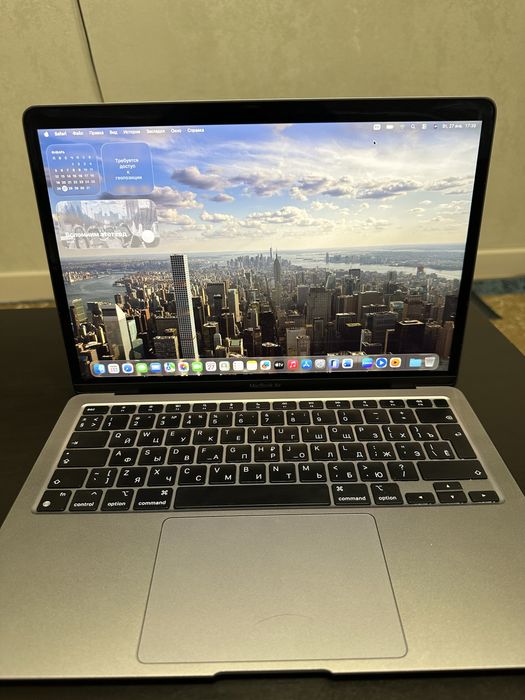Продаю Macbook Air M1