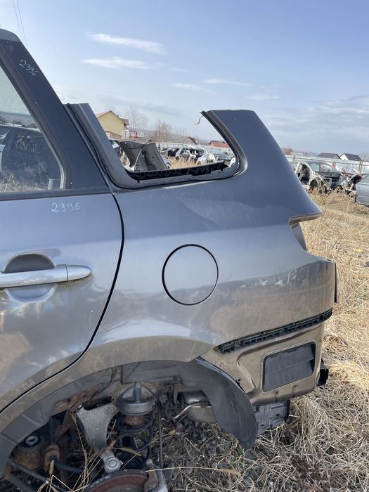 aripa stanga spate hyundai santa fe 2007