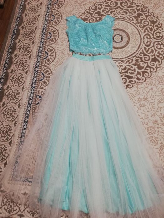 Платье нарядное на выпускной