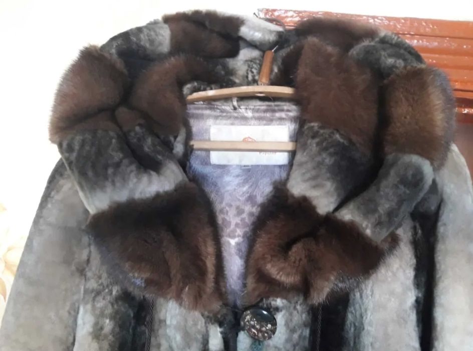 Полушубок натурадьный мутон 52-56