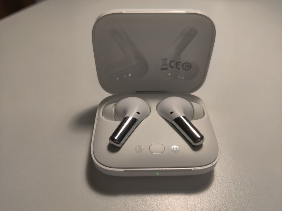 Слушалки OnePlus buds pro glossy white