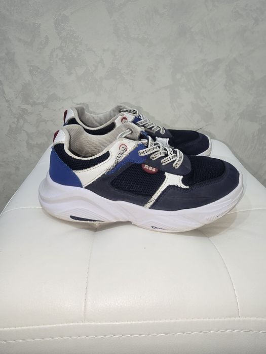 Кроссовки,кеды 32р