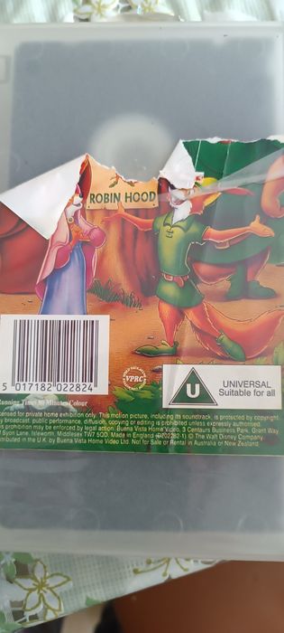 2 VHS касети и 1 DVD