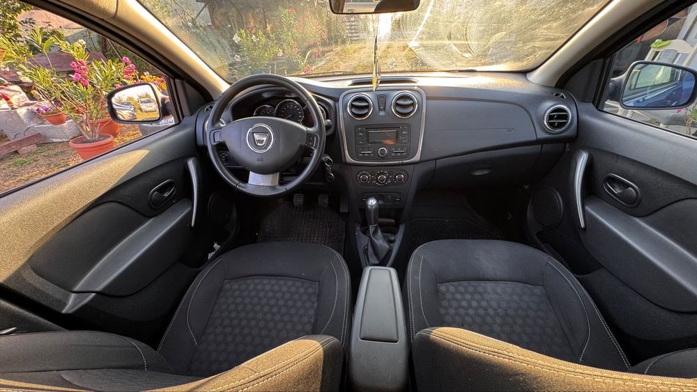 Dacia sandero 2015