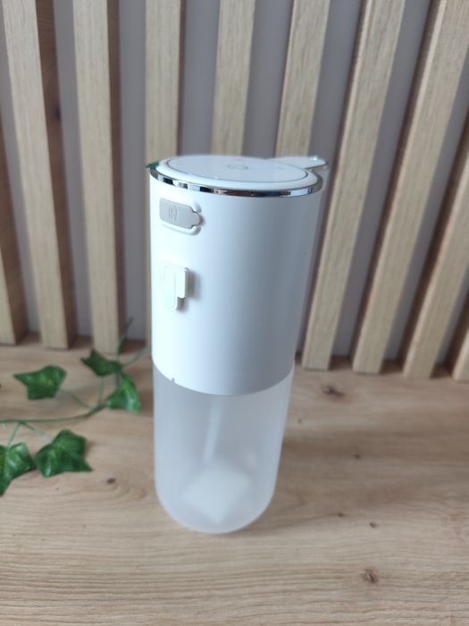 NOU Dozator sapun lichid 380ml reîncărcabil USB