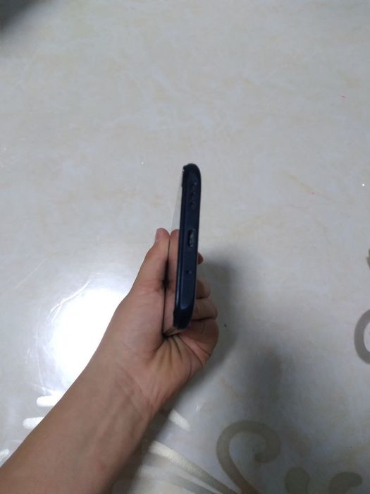 Redmi 9 C NFC kafolat bilan