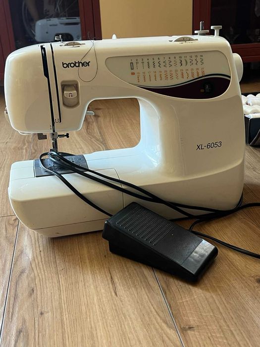 Шевна машина Brother XL-6053 + подарък консумативи