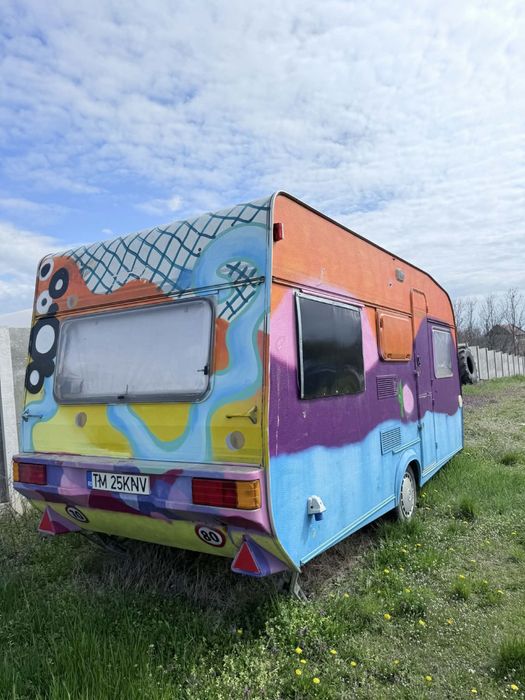 Food truck Rulota pentru evenimente rugi complet echipata