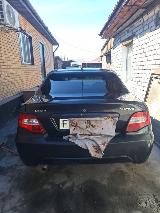 Продам део нексия