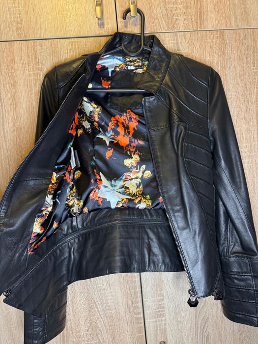 Продам кожаную куртку