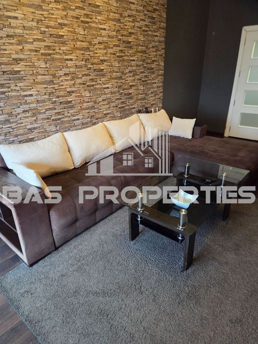Продава се Тристаен апартамент в София, Надежда 1 - 90 кв.м за 1275 €/кв.м - Снимка #1