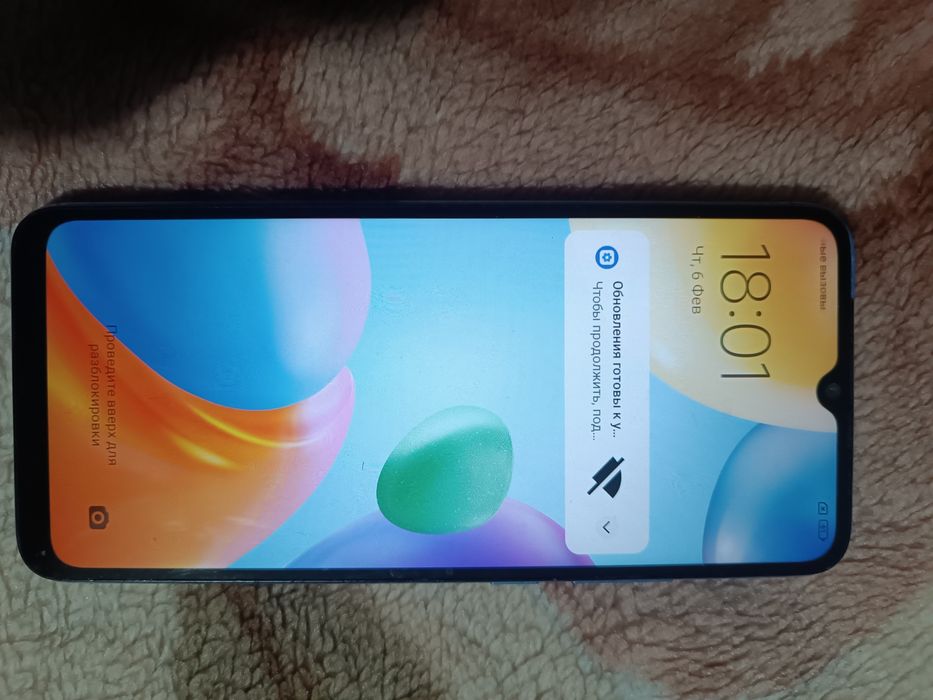 Продам б/у телефон