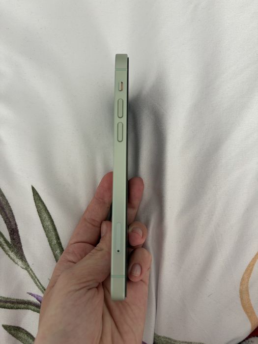 Vand iphone 12 green