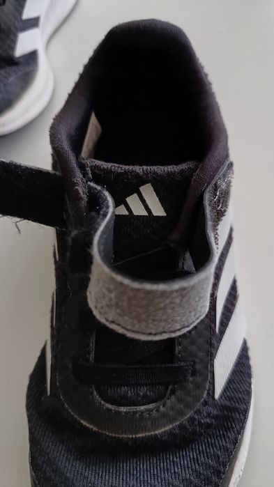 Оригинални маратонки Adidas 30 размер