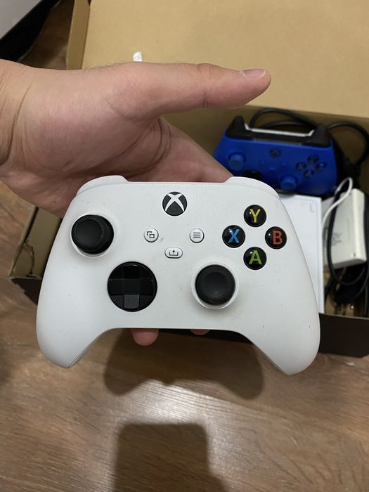 Продам xbox series S