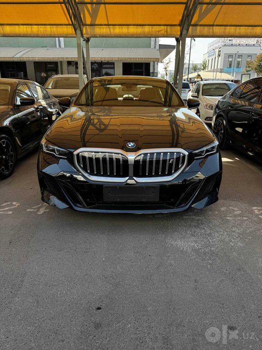 BMW i5 35L Full 340 ot kuchi