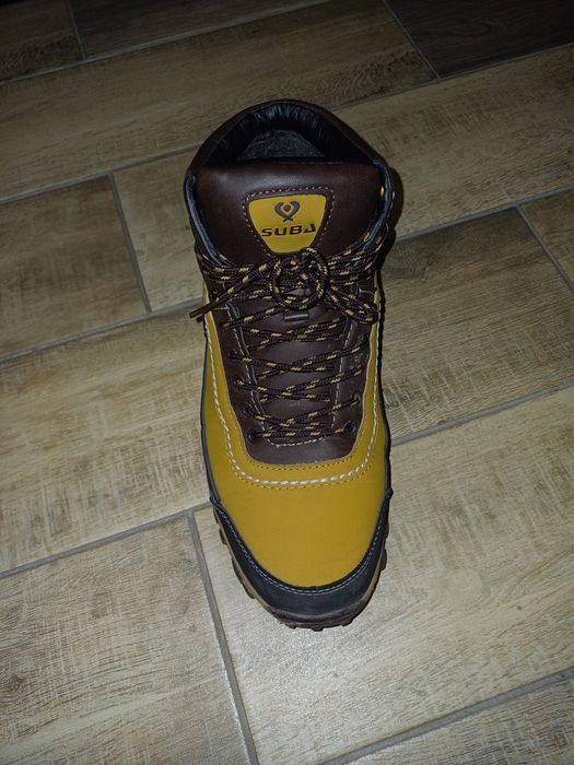 Хорошая обувь б/у весна/осень