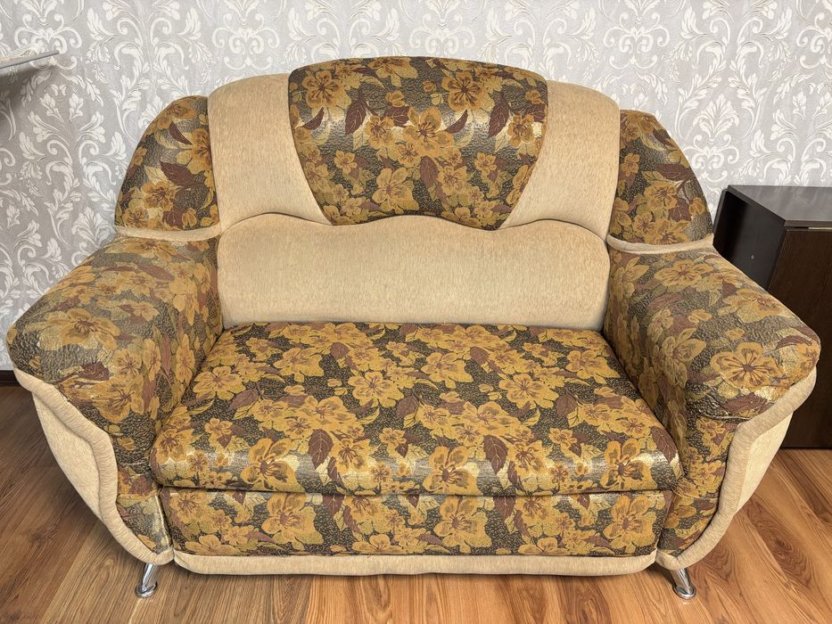 Продается мягкий уголок