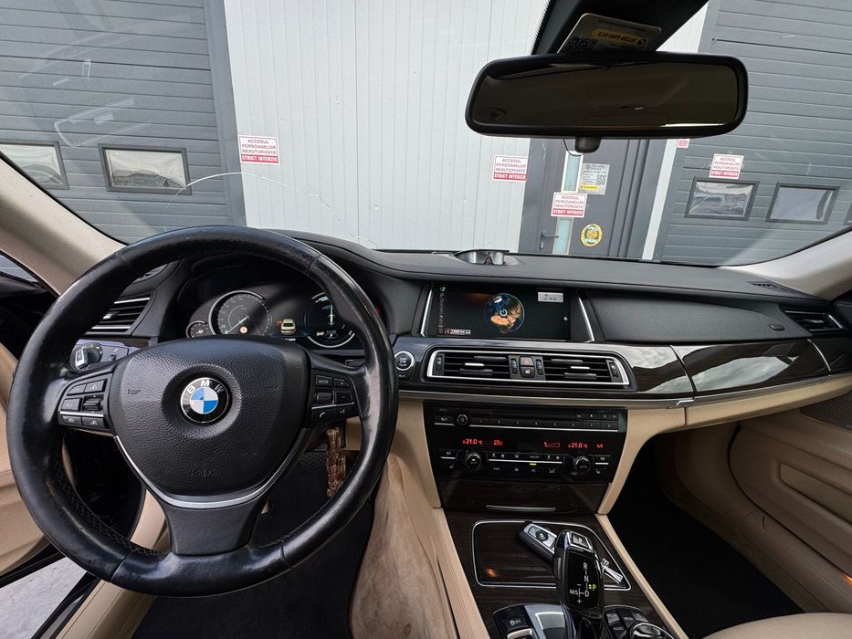 Bmw 740 D , 313 cp
