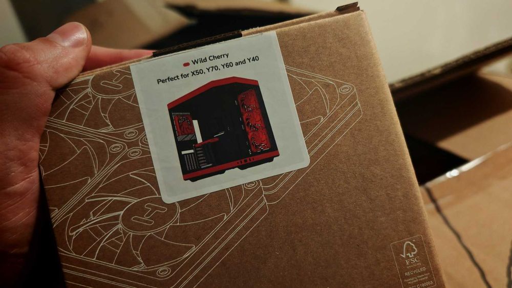 Компютърна кутия HYTE X50 Midi Tower - Wild Cherry