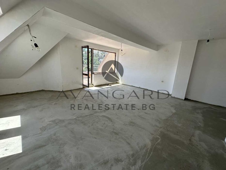 Продава се Тристаен апартамент в Пловдив, Център - 130 кв.м за 1847 €/кв.м - Снимка #2